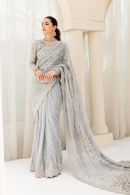 Pakistani Bridal Dress in Royal Saree Style for Wedding